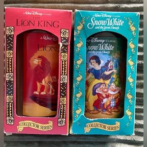 Vintage 1994 Walt Disney collector series cups